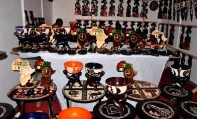 Les Marchés Artisanaux et Souvenirs en Côte d’Ivoire